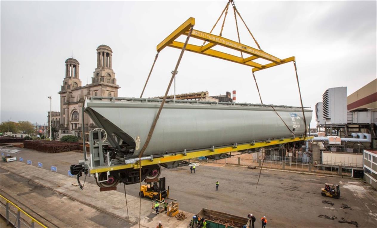 Llegaron Los Vagones Desde China Para El Ferrocarril Belgrano La