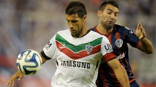 FIN DEL TORNEO. Vélez no pudo despedirse con una victoria ante su gente. TELAM