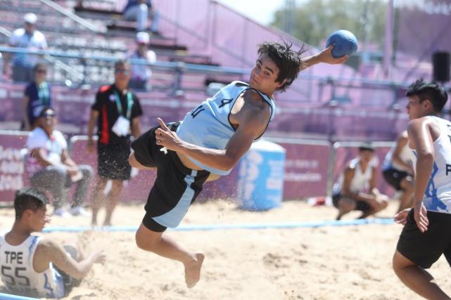 Se Armó Polémica Por La Ropa De Las Chicas De Beach Handball