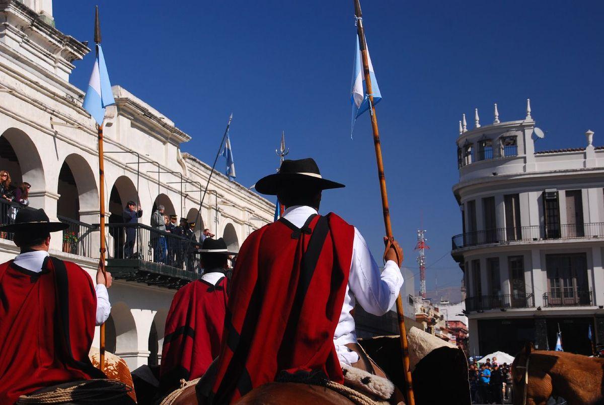 Santa Fe Las Escuelas Deber n Dictar Folklore Como Materia Obligatoria