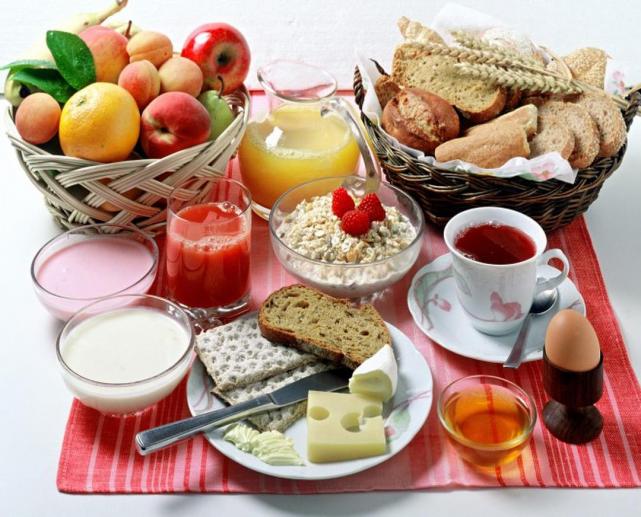BUENA ALIMENTACIÓN. Las calorías se gastan luego con facilidad.  