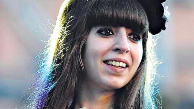 FLORENCIA KIRCHNER, IMAGEN DE PERFIL.