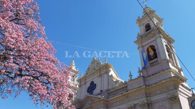 IMAGEN LA GACETA